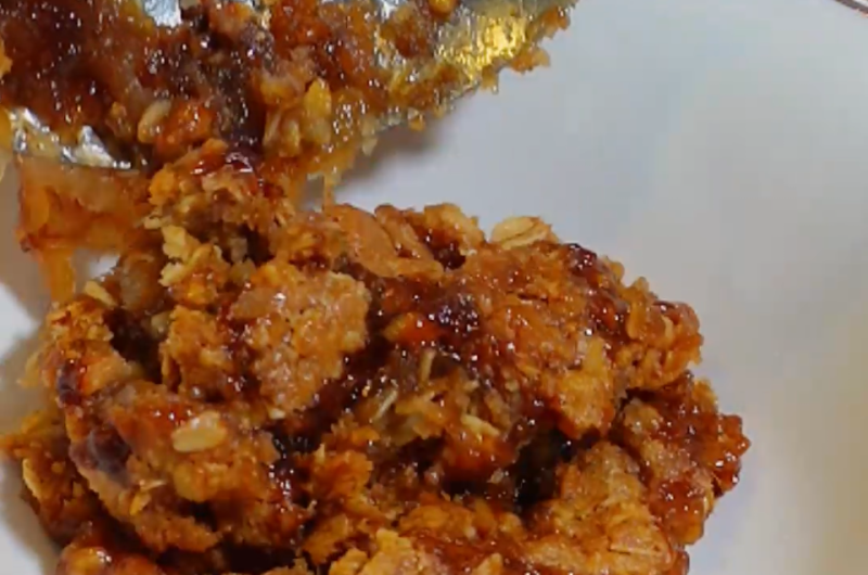 Honey Walnut Apple Crisp