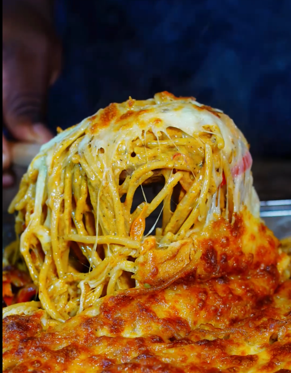 Fajita Spaghetti bake cheese pull
